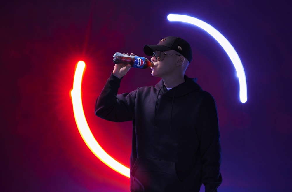 Pepsi Bizarrap image